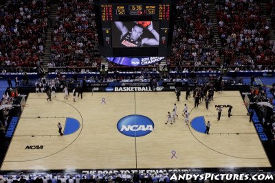 2011 NCAA Mens Basketball West Regional Final - Hondo Center, Anaheim, CA (photo is the jumbotron also shot with the 17-50mm)