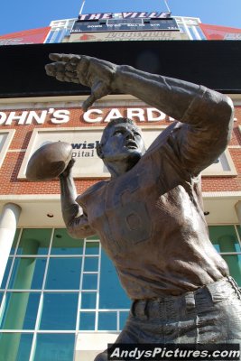 Johnny Unitas statue at Papa John's Cardinal Stadium - Louisville, KY