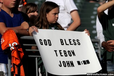 Tebow sign