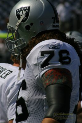 Oakland Raiders offensive lineman Robert Gallery
