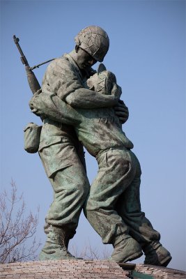 The Statue of two Brothers