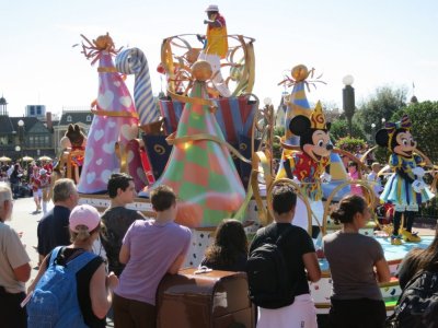 Parade (very loud!), MK