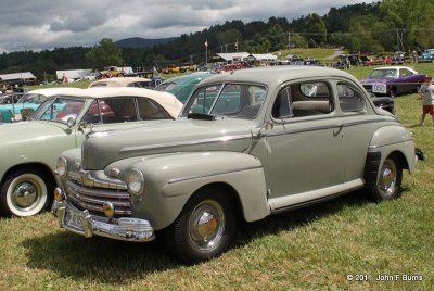 1946 Ford Special DeLuxe Coupe