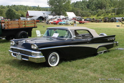 1958 Ford Fairlane 500 Sunliner Convertible