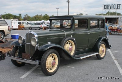1931 Pontiac 4dr Sedan