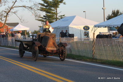 circa 1920 Mack AC Bulldog