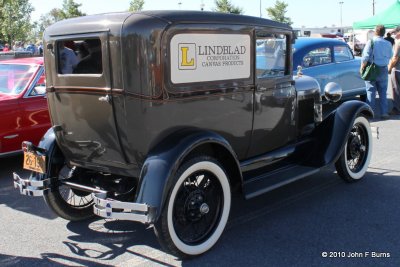 1929 Ford Model A DeLuxe Panel Delivery