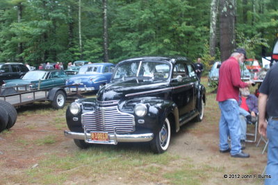 1941 Chevrolet Special DeLuxe 2dr Sedan