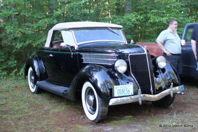 1936 Ford DeLuxe Roadster