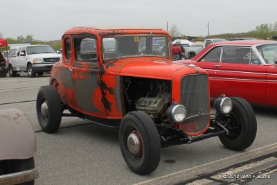 1932 Ford 5 window Coupe