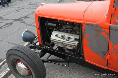 1932 Ford 5 window Coupe - Dodge Red Ram HEMI