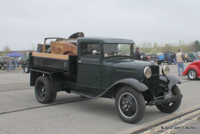 1932 Ford Dump Truck