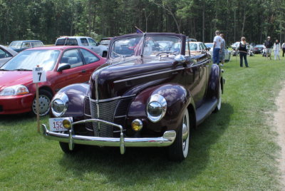 1940 Ford DeLuxe Convertible
