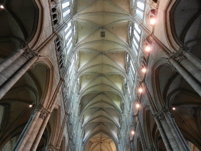 Cathedral Amiens - EniseOlding<br>CAPA 2012 Theme Competion<br>Architectural Interiors