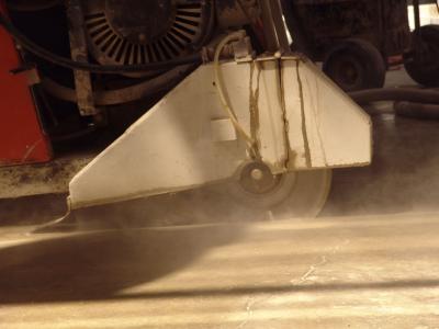 g4/54/3854/3/52354905.Sawing3.jpg