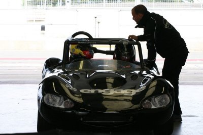 Silverstone Trackday Engage 2011 00039.jpg