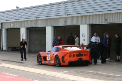 Silverstone Trackday General 2011 00003.jpg