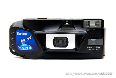 Konica WaiWai 17mm Disposable Camera