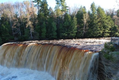 Tahquamenon Falls State Park