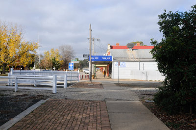 Peak hour, main street at Rushworth 