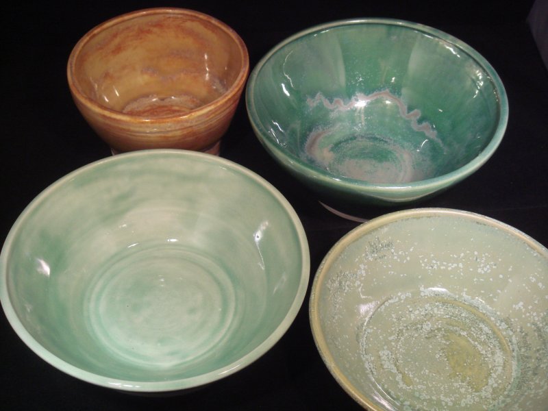 Small porcelian bowls