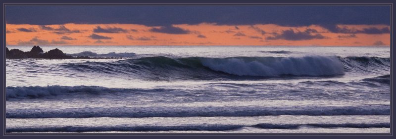 Sunset Waves (3627)