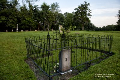 Raymond MS City Cemetery-01.jpg