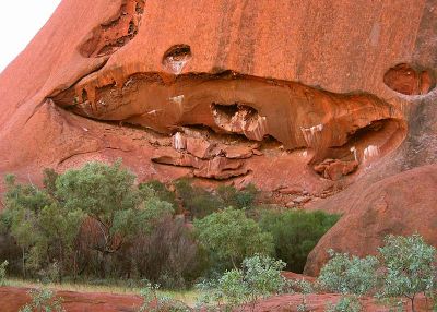 Cave  at Uluru.jpg