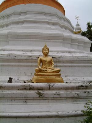 Wat Buppharam 005.JPG