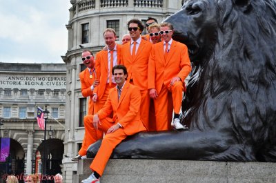 Dutch Athletes in Trafalger Square.