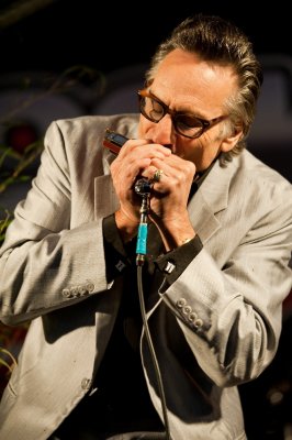 Rick Estrin & The Nightcats (USA)