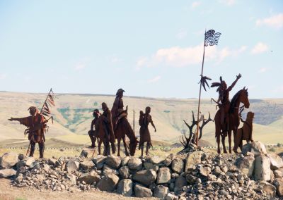 Nez Perce and Frontierman Sculpture