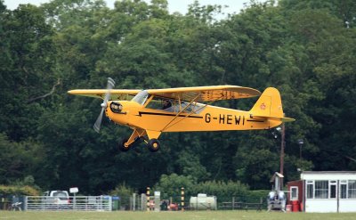 G-HEWI Piper J3C-65 Cub (modified) (L-4J-PI)
