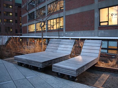 Seats on the High Line