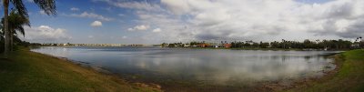 lakeside panorama 2.jpg