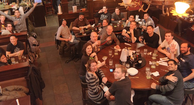 team_pub_2.jpg