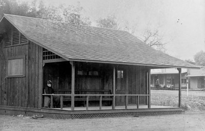 George-Thacher-Library-1893.jpg