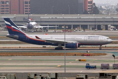 Aeroflot A330 headed down the runway.jpg