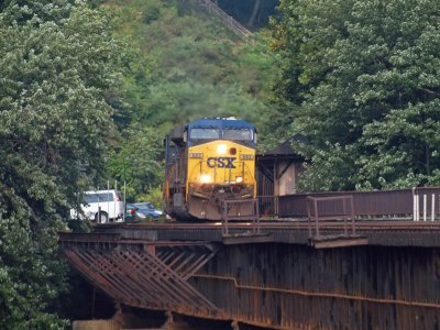 Turning the corner onto the bridge across the Potomac