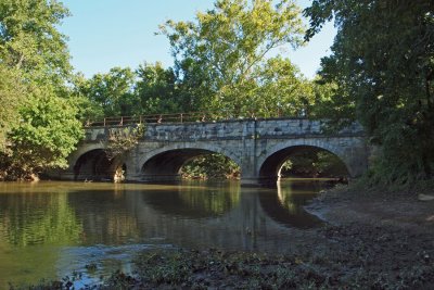 Antietam creek and aqueduct