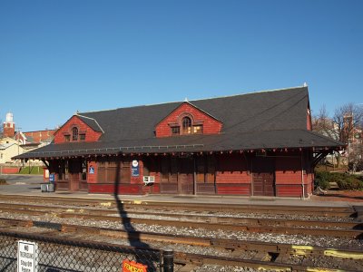 Brunswick train station.jpg