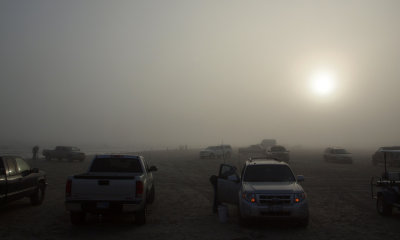 A ghostly evening light because of the fog