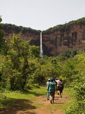 Onwards to the falls