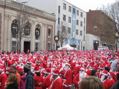 Santa's Before the Race