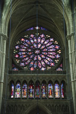 Great Rose window on the front facade of Reims Cathedral