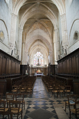 Nave at Abbaye St Martin in Laon