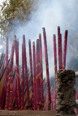 4' Tall Incense