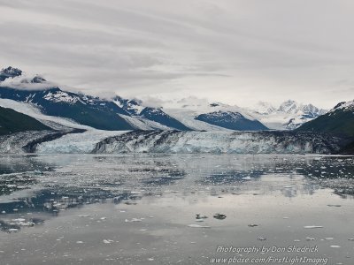 Crusing College Fjord Harvard Glacier