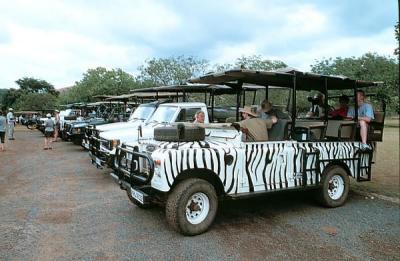 hluhluwe safari rover