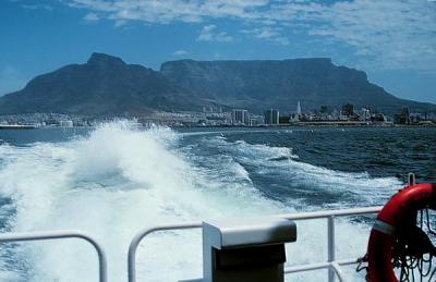 robben island leave cape town